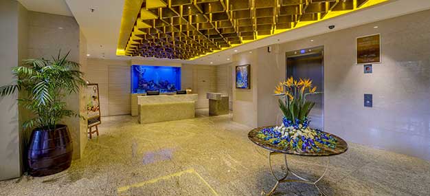 hotels in mumbai for few hours