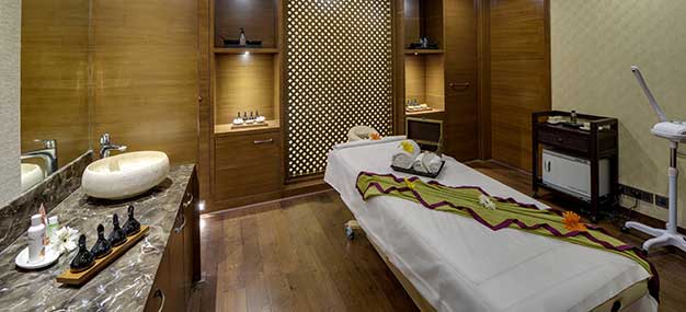 hotels in mumbai with 24 hours check in